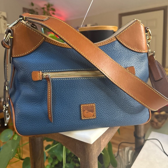 Dooney & Bourke Blue and Brown Shoulder Bag - Picture 7 of 14